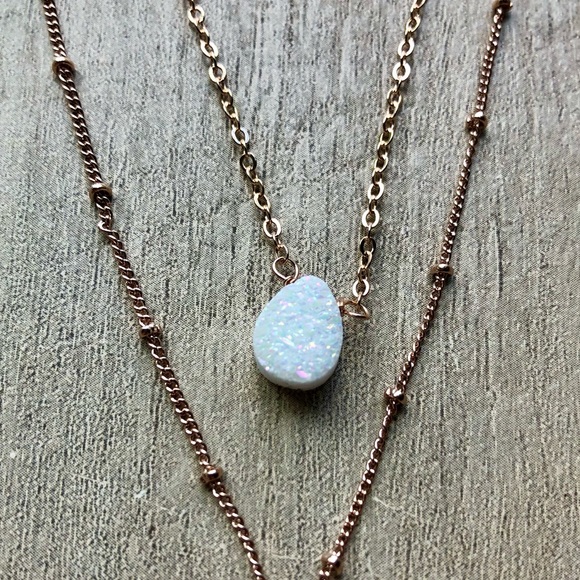 NWOT Set 2 Layering Necklaces & Stud Earring’s, Crystal Layered Necklace, Boho - Picture 4 of 12